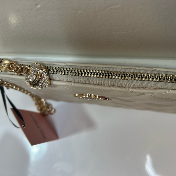 Juicy Couture Brighter Than A Diamond Wristlet- NWT - Picture 2 of 4